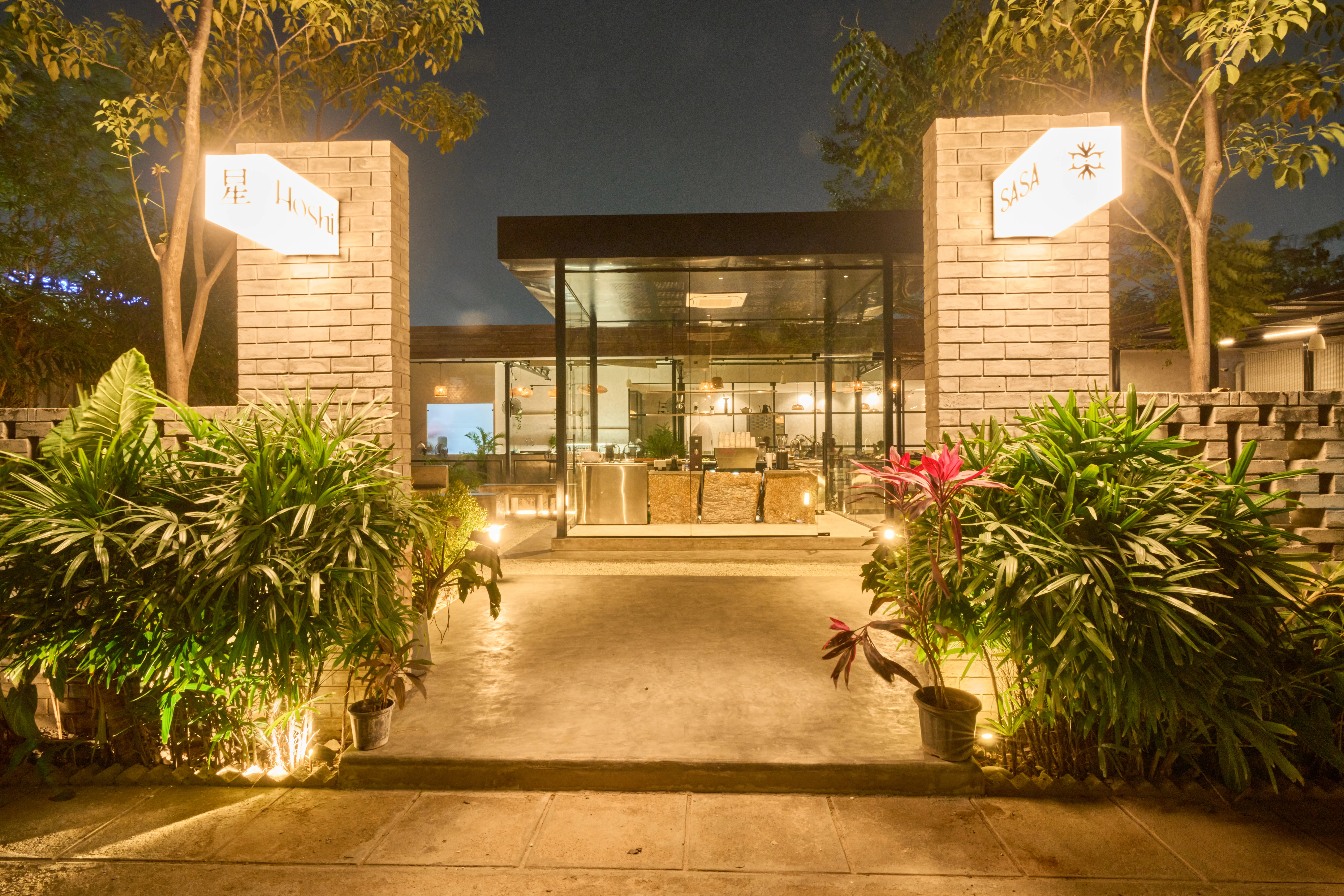 Hoshi Cafe pathway entrance